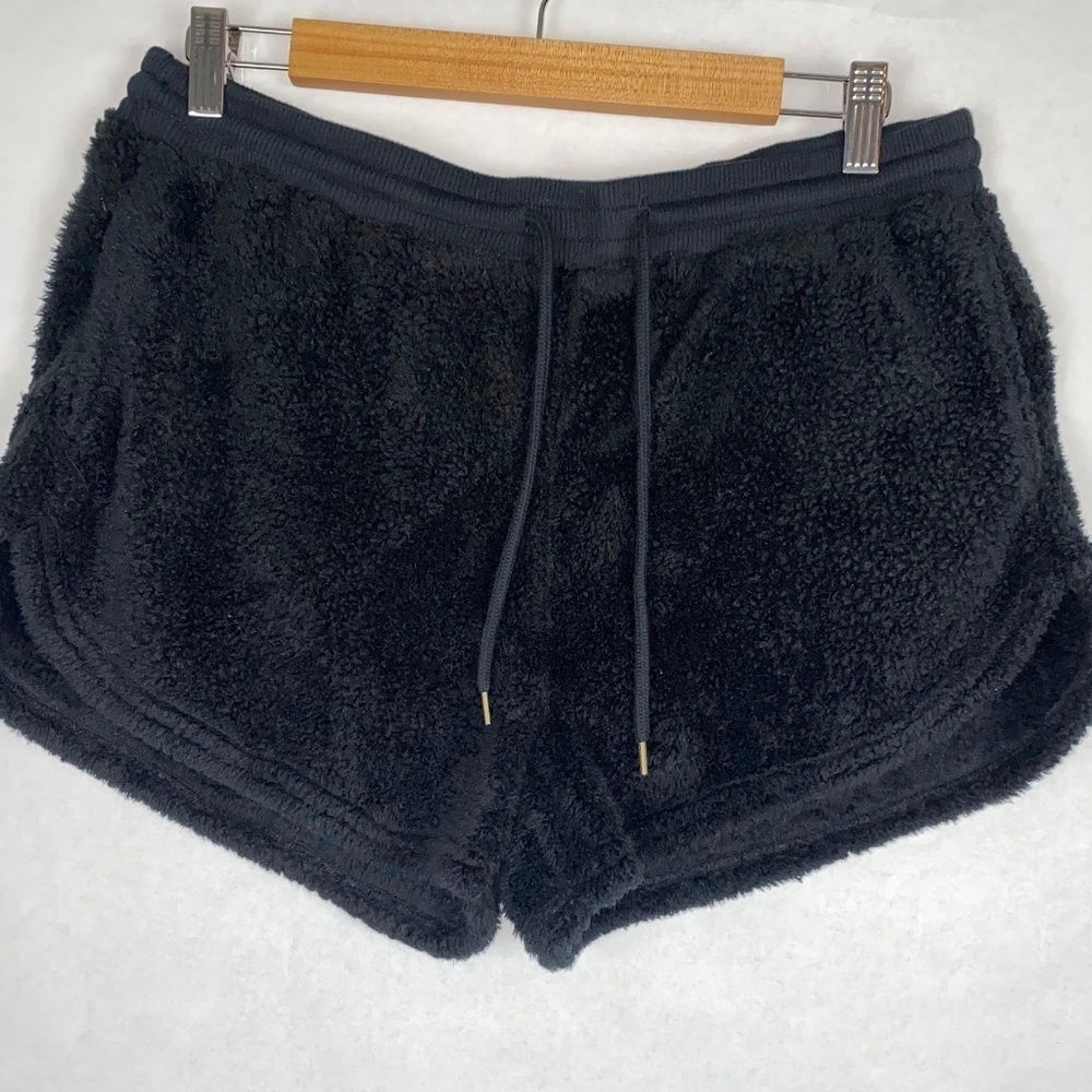 Colsie Black Fleece Pull On Loungewear Drawstring Shorts size Medium EUC